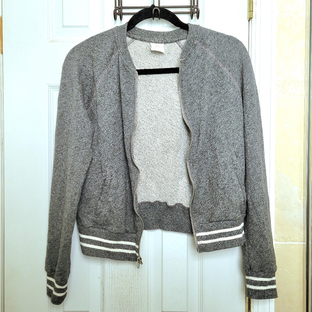Abercrombie and Fitch grey knit bomber sweater in size Medium